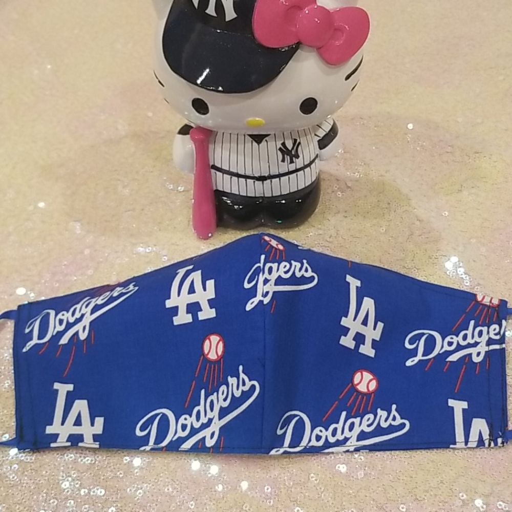 💖SALE💖 Men's LA Dodgers Soft Face Mask - Picture 1 of 6